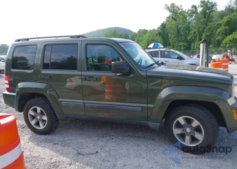 2008 Jeep Liberty Sport from USA, damaged, VIN 1J8GN28K48W266592